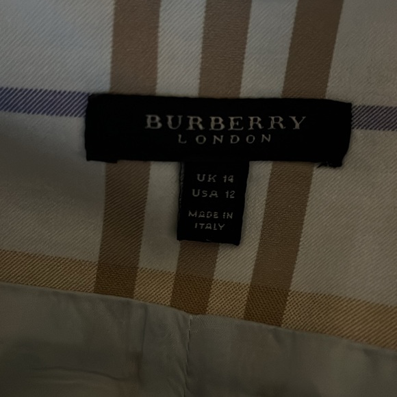 Ladies Cotton Burberry Skirt - Picture 3 of 6